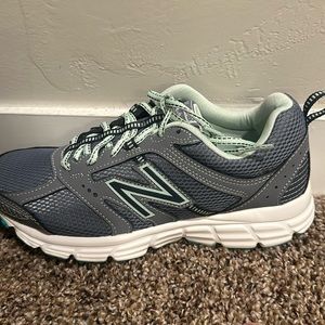 New Balance Running Course shoes, brand new Size 8.5 memory sole comfort insert.